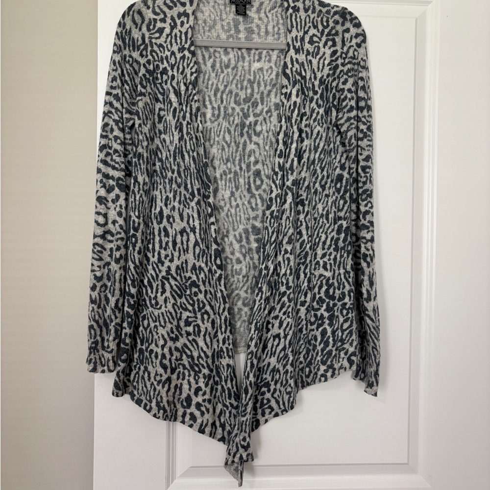 Akualani Gray Animal Print Cardigan